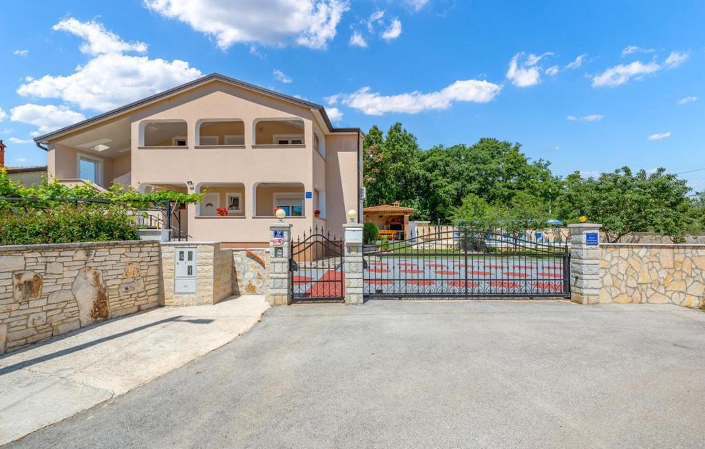 Apartman Blazevic 波雷奇 外观 照片