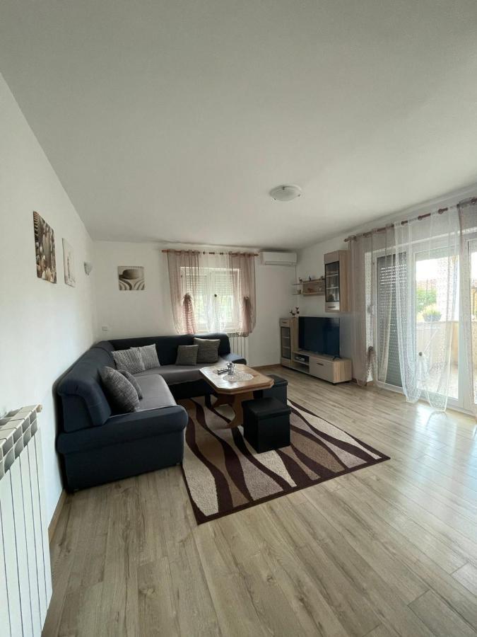Apartman Blazevic 波雷奇 外观 照片