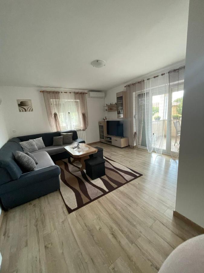 Apartman Blazevic 波雷奇 外观 照片